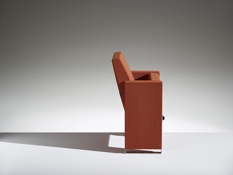 Conference armchair C100 LAMM