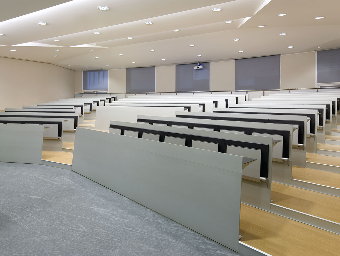 Università Bocconi - Milan - Blade Study Bench by LAMM