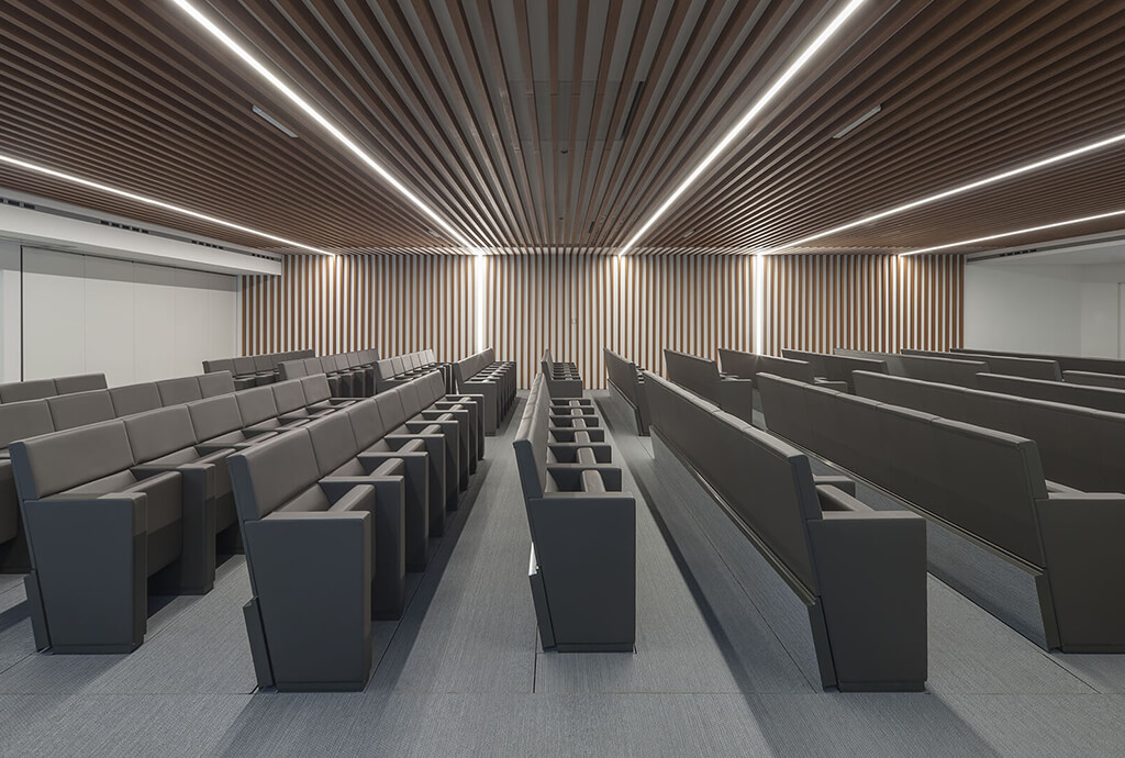 Astaldi chooses L213 on the Tycho retractable system for its new conference hall