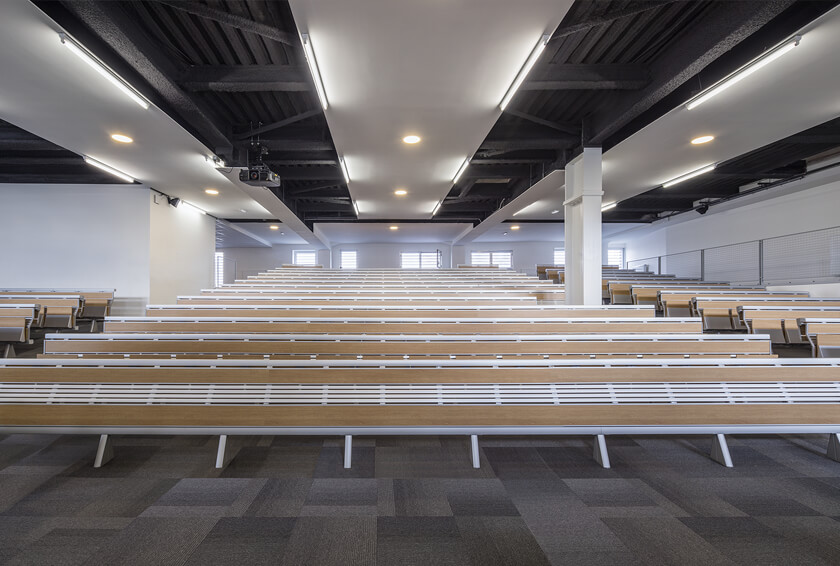 Runner study benches for EPITA, a prestigious French Engineering School for Information and Communication Technologies