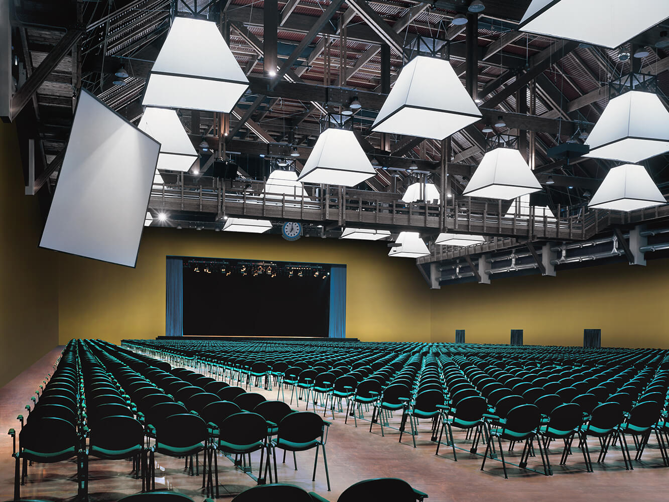 Palacassa Pavilion Theatre, Parma Fairgrounds - Modulamm chairs by LAMM