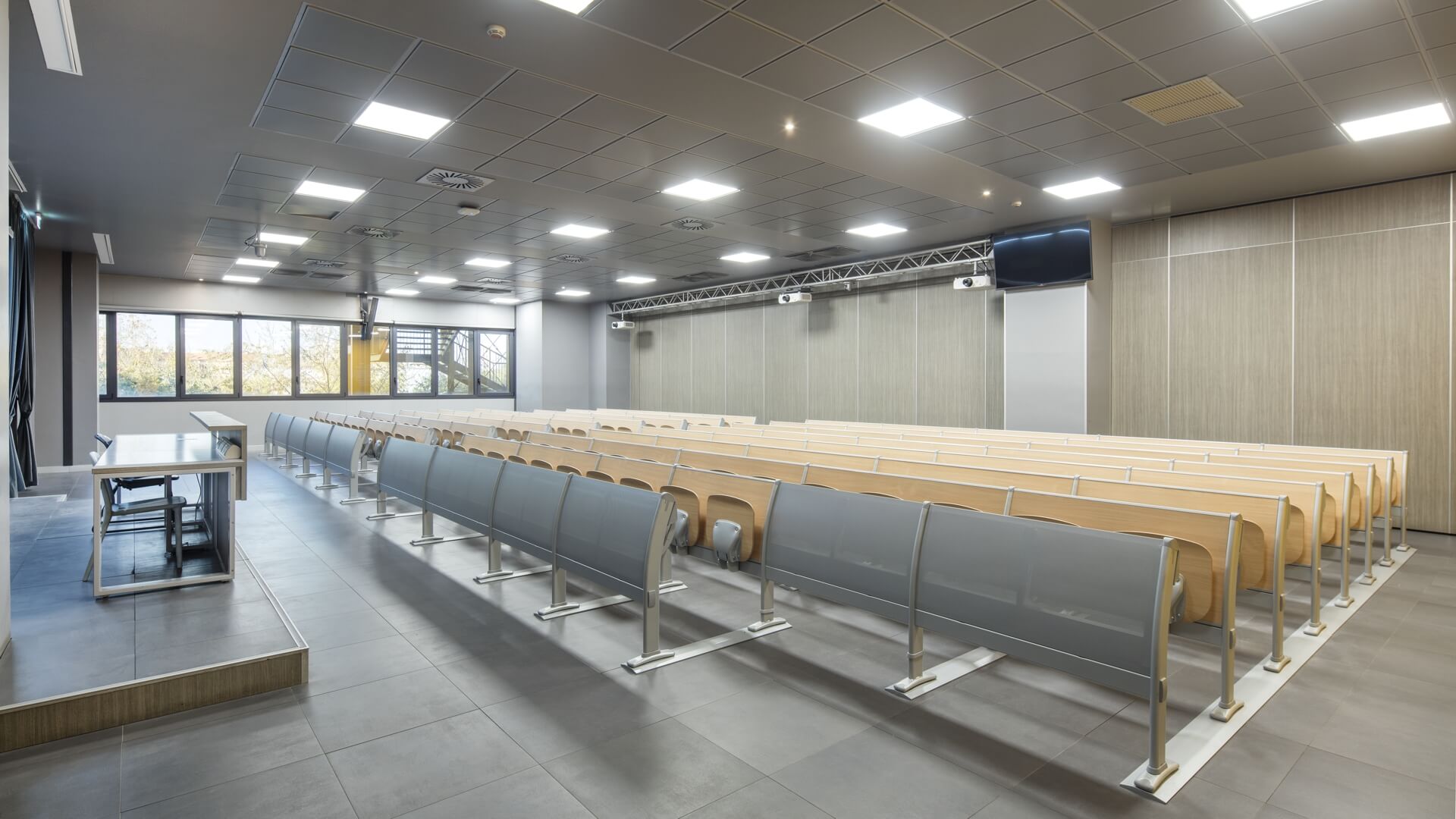 Politecnico di Milano - Campus Bovisa - Q3000 study bench by LAMM