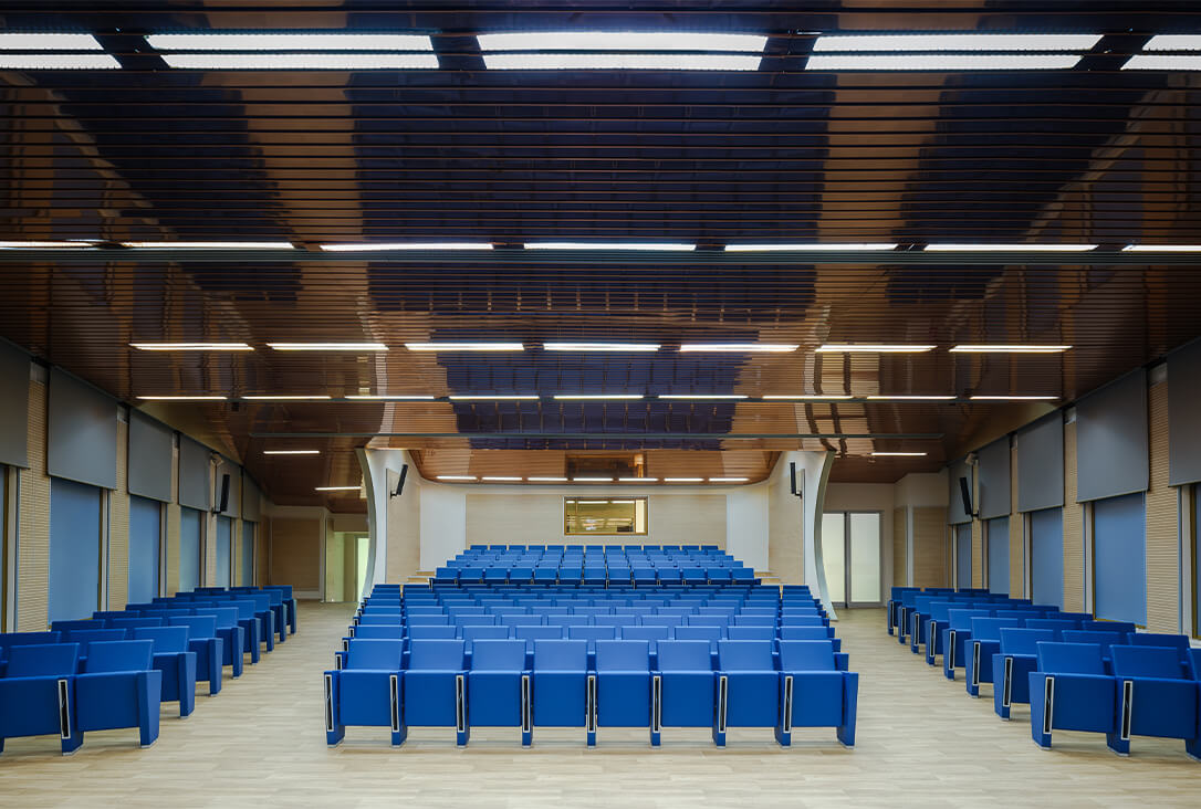 Des fauteuils personnalisés pour l’amphithéâtre de l’Université de Basilicate