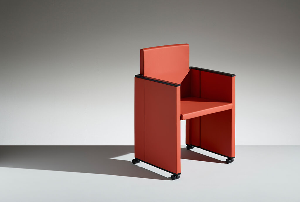 LAMM presents the “new” On Time, armchair designed by Baldanzi & Novelli