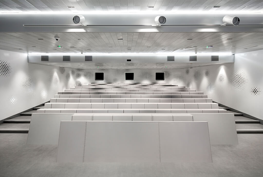 Genya seating for the Institut de l’Audition in Paris